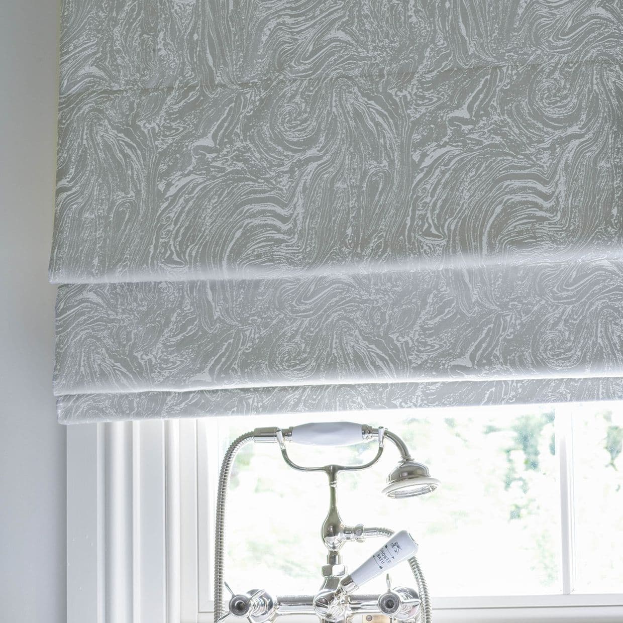 Muse Silver Roman blind