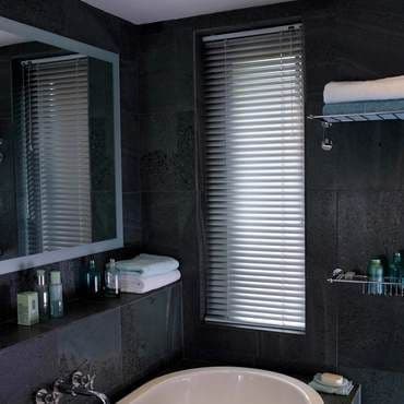 Studio Silver Perfect Fit Venetian blinds