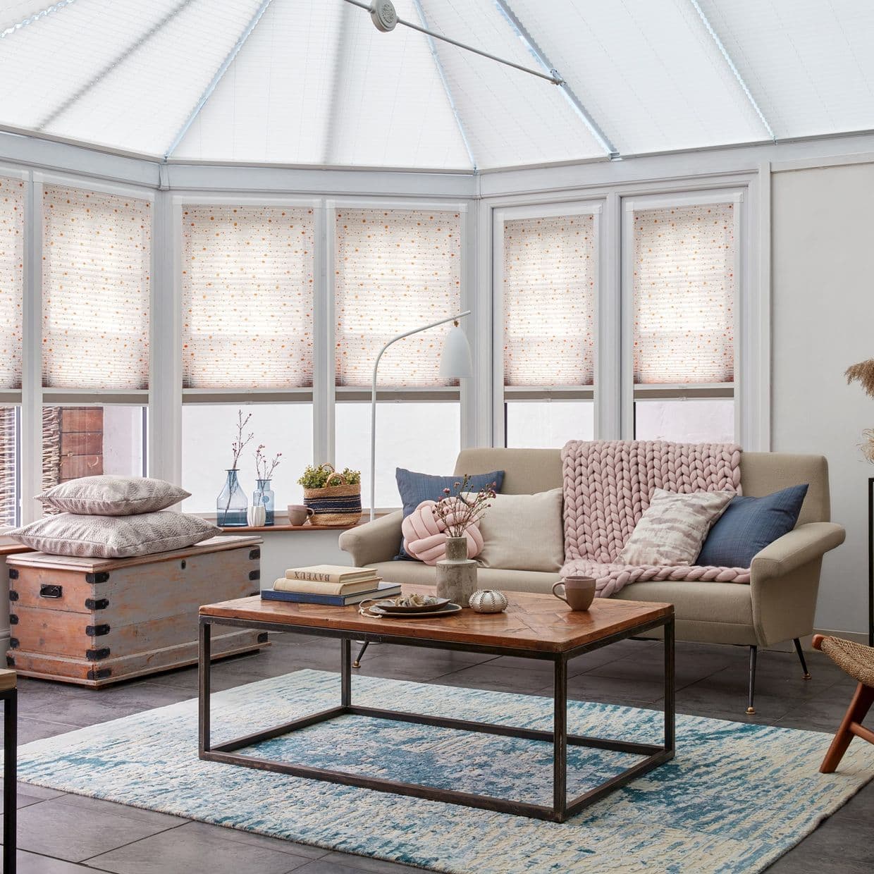 Sparkle Dots White/Gold Conservatory Side Pleated Blind