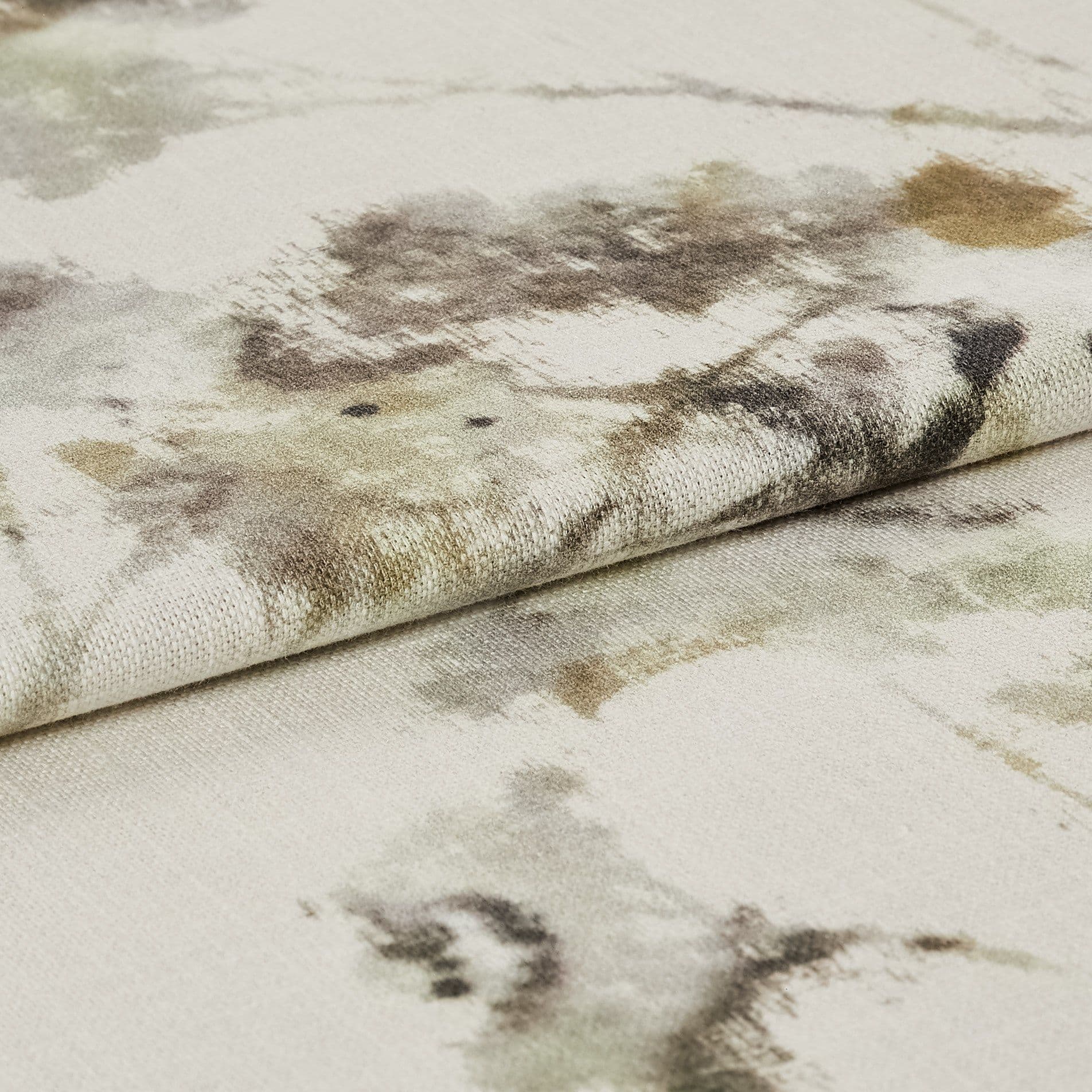 Haze Somber Roman Blind