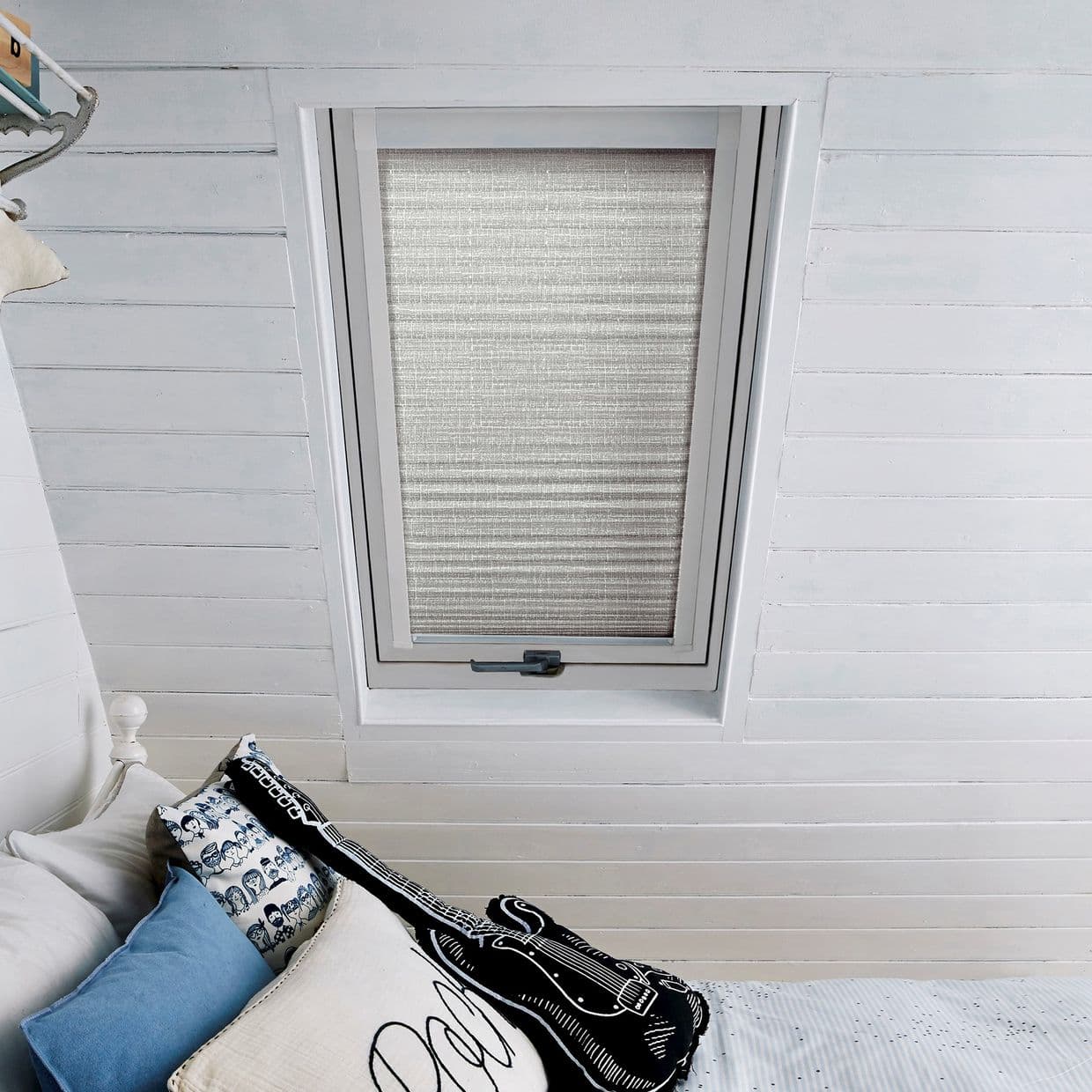 Thermashade Light Grey Texture Skylight Pleated Blind