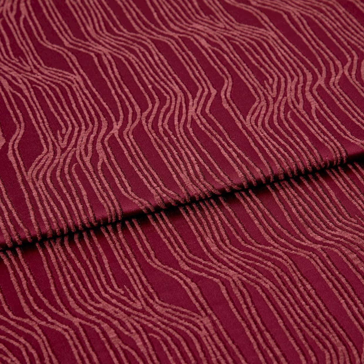 Maud Ruby Roman blind