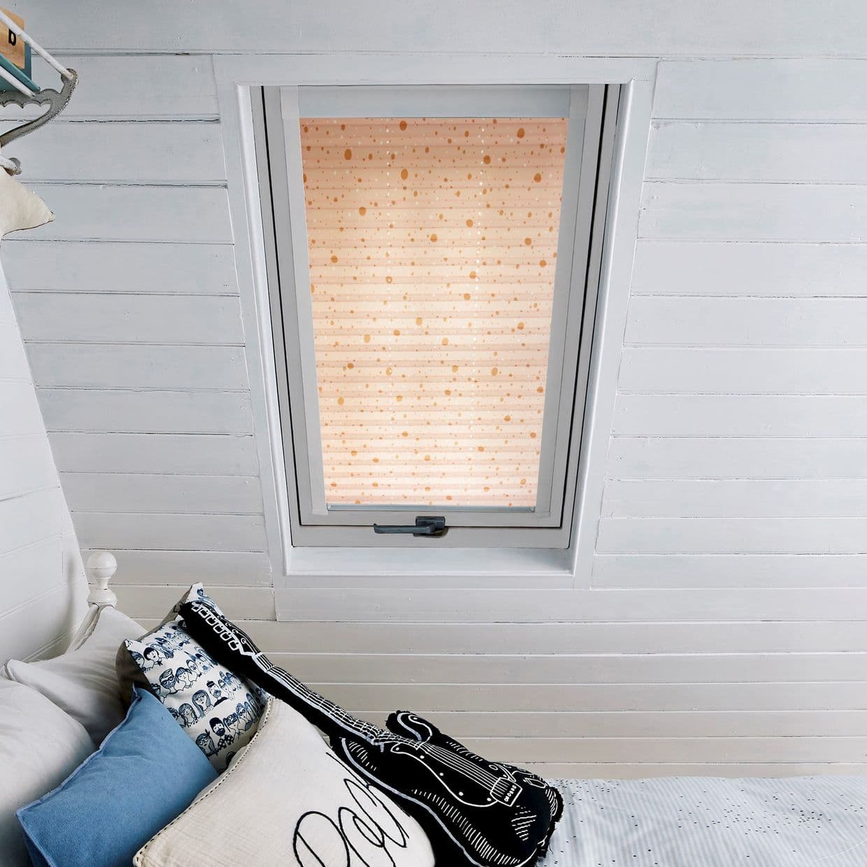 Sparkle Dots Pink/Gold Skylight Pleated Blind