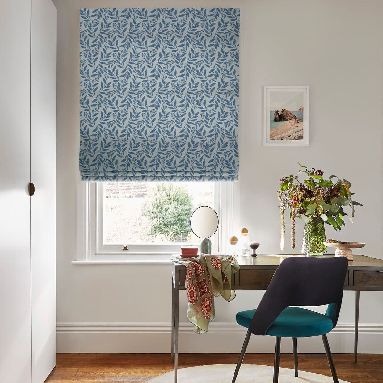 Folia Blue Roman blind